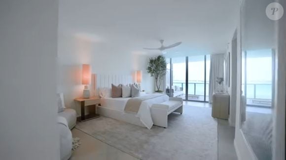 Casa de luxo de Ronaldo em Miami, nos EUA: herói da Copa 2002 comprou cobertura duplex por R$ 40 milhões