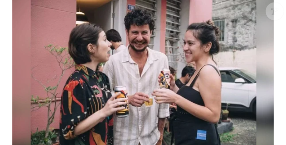 Daphne Bozaski, a Lucélia da novela 'Três Graças', costuam receber amigos em sua casa