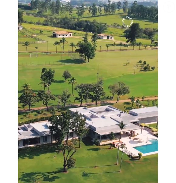 Fazenda de luxo de Roberto Justus passou por reforma: são 104 hectares no total