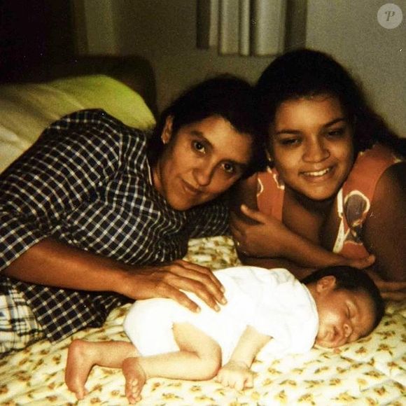 Preta Gil e Regina Casé juntas mais uma vez, mas com Francisco já nascido