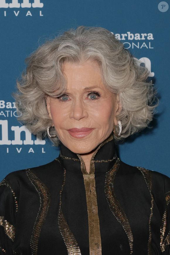 Jane Fonda tem um currículo artístico admirável, que lhe rendeu uma fortuna estimada, segundo rumores, em 185 milhões de dólares