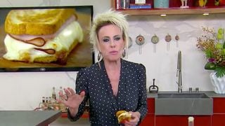 Encontrei no livro de receitas da minha mãe o melhor pão de forma sem glúten para a dieta: ela aprendeu com a Ana Maria Braga e nunca mais comprou industrializado