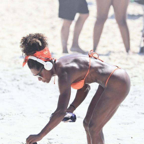 Adriana Bombom é ex assistente de palco da Xuxa