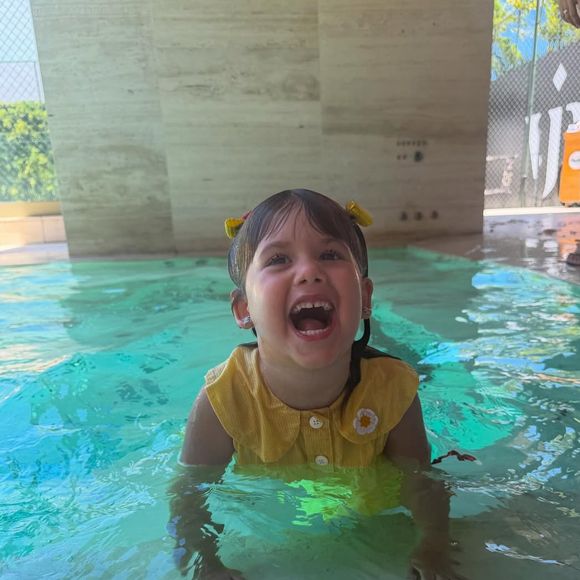 Maria Alice ‘não comia o branco de jeito nenhum e começou a comer. Ela é muito determinada quando é para se cuidar’, contou Virgínia Fonseca aos seguidores