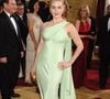 O vestido mais caro da grife Valentino usado por Kate Winslet foi o deslumbrante modelo verde-menta que a atriz britânica escolheu para o Oscar de 2007