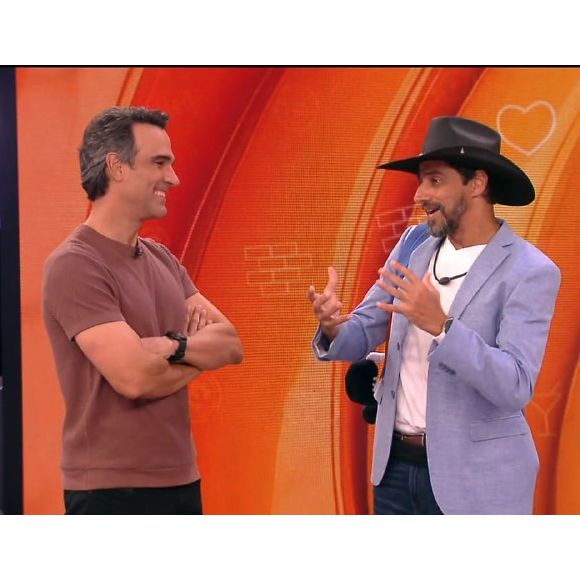 Tadeu Schmidt resgata frase icônica de Pedro Bial para eliminar Alberto Cowboy no 'BBB 26': 'Rala'