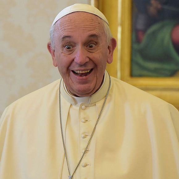 2015: Papa Francisco se encontra com o primeiro-ministro do Kuwait, Sheik Jaber Mubarak Al-Hamad Al-Sabah, no Vaticano