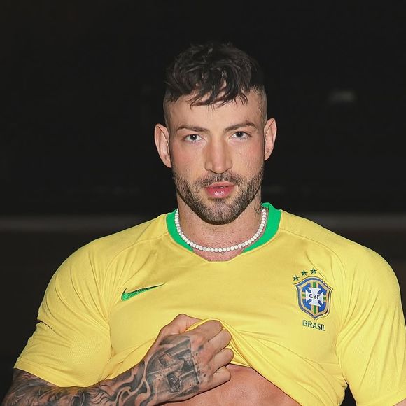 Ator pornô espanhol Máximo Garcia faz sucesso na web