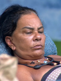 'Não nasci de estupr*': a explicação da equipe de Solange Couto para declaração polêmica e de forte teor ofensivo da atriz no 'BBB 26'