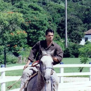 Em 'O Fim do Mundo', no ano de 1996, Maurício Mattar já mostrava sua paixão por cavalos