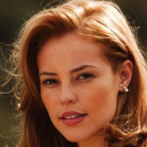 Um ano depois, em 2006, Paolla Oliveira estava radiante em 'O Profeta'