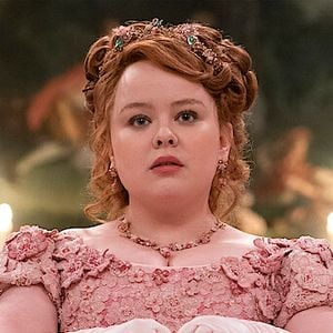 ‘E aí é preciso reconhecer: nas palavras de Lady Whistledown: 'fingir que nada está errado é a maneira perfeita de convencer o ignorante a ser submisso'’, disse Tadeu Schmidt no ‘BBB 26’