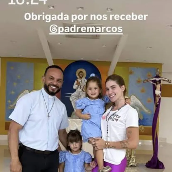 Virgínia Fonseca arrancou críticas por ir à igreja com uma calça legging, conhecida por ser bem ajustada ao corpo e marcar as curvas
