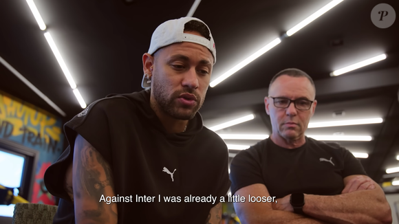 Neymar também aproveitou para desabafar sobre as críticas que sofre com frequência na web