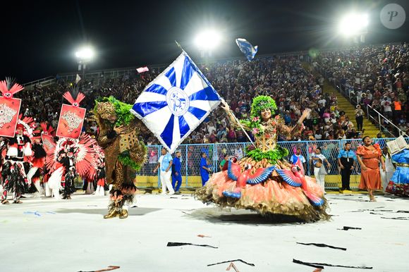 Apesar das belezas e polêmicas do desfile sobre Lula, a escola de samba luta para quebrar uma maldição do Carnaval do Rio