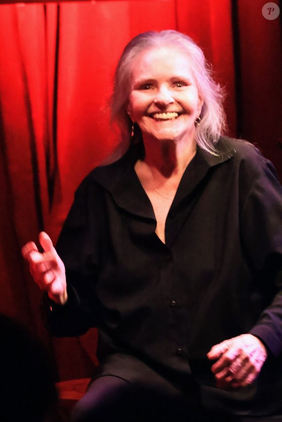 Ângela Rô Rô morreu em setembro de 2025 após enfrentar problemas de saúde