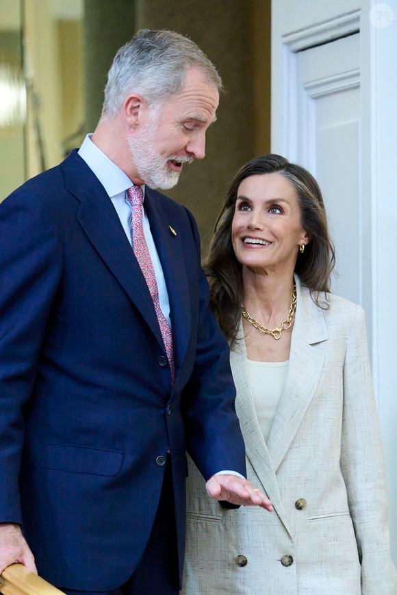 Felipe VI e Letizia mantêm uma relação histórica com as Astúrias, onde a família da rainha tinha uma casa em Sardéu