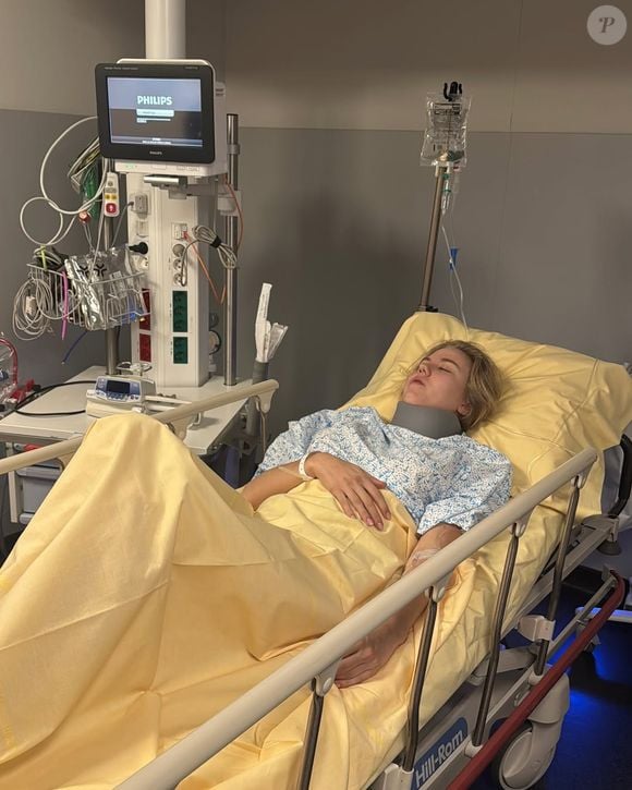 A princesa italiana Maria Carolina de Bourbon-Duas Sicílias teve "sorte de estar viva" após ficar gravemente ferida em um acidente de moto.