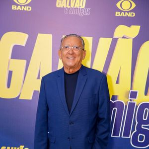 Galvão Bueno está internado desde o último sábado (15)