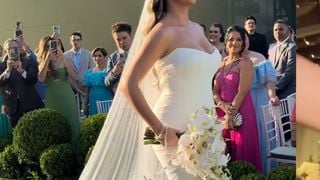 Véu glamouroso e brilho ousado! Camila Ângelo impressiona com dois vestidos luxuosos em novo casamento com Hulk; veja fotos