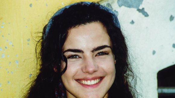 Feijoada na dieta e cuidado com a pele antes de dormir: de volta em 'Terra Nostra', Ana Paula Arósio tem esses 20 segredos para sua beleza aos 50 anos