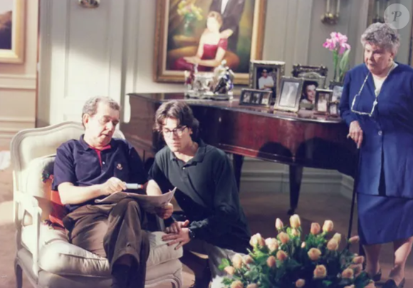 A atriz Yara Cortes pode ser vista em 'História de Amor', em reprise na Faixa Especial da TV Globo.