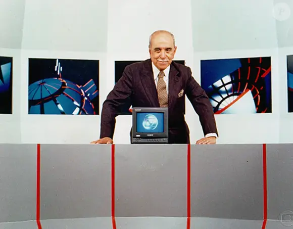 Até Roberto Marinho se revoltou com a exibição do ‘sushi erótico’ no ‘Domingão do Faustão’