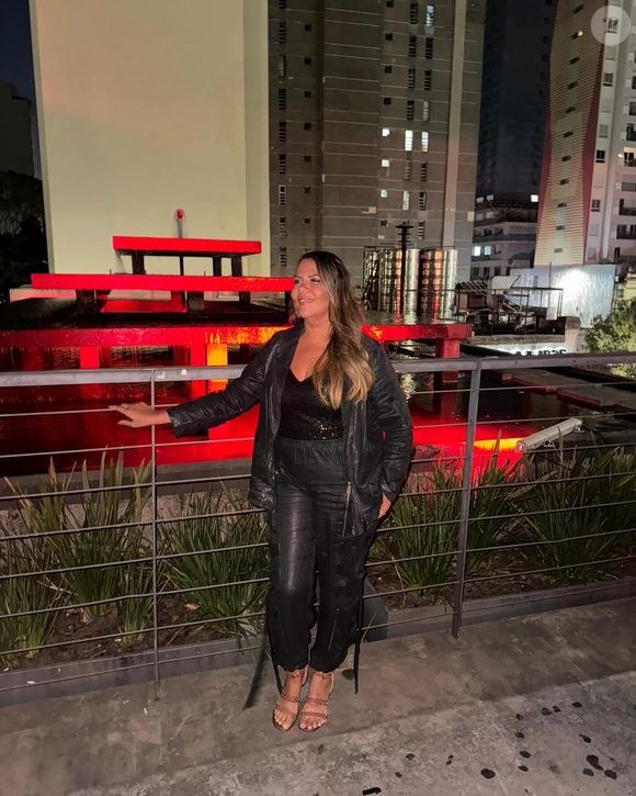 Mudança visível de Mani Reggo começou a ser notada com o emagrecimento da influenciadora