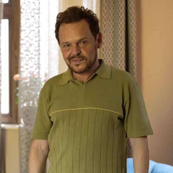 Matheus Nachtergaele, o Poliana de 'Vale Tudo', confessou em entrevista para revista Breeza seu envolvimento com drogas e álcool