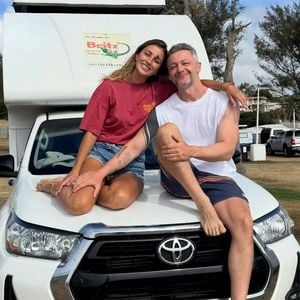 Lucas Lima postou a primeira foto romântica com a nova namorada, Nina Forlin