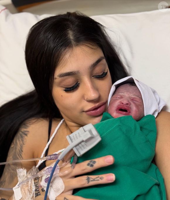 Maysha é filha de Bia Miranda e Gato Preto