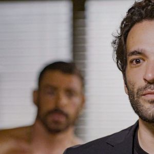 Afonso (Humberto Carrão) descobriu traição de Fátima com César nos momentos finais de 'Vale Tudo'