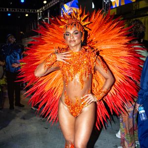 Mileide Mihaile sobre fantasia: 'O sol nasce pra todos, mesmo em meio às desigualdades, e é esse significado que marca esse momento do desfile'