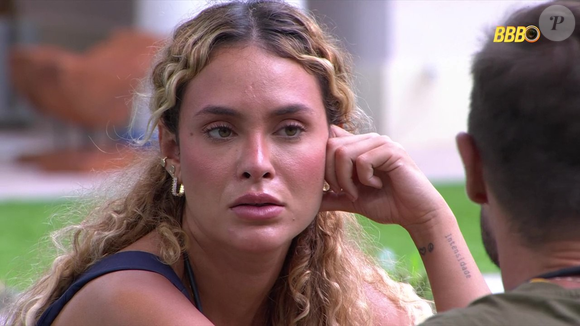 Segundo enquete UOL, Sarah deve ser a próxima eliminada na terça-feira (10)