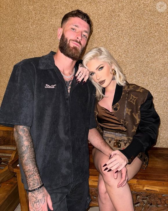 Outro fator que mudou desde o início da carreira foram as tatuagens de Léo Pereira