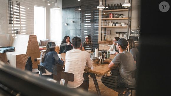 À medida que os líderes sobem na hierarquia corporativa, encargos burocráticos, reuniões intermináveis ​​e distrações estratégicas muitas vezes sugam a energia criativa