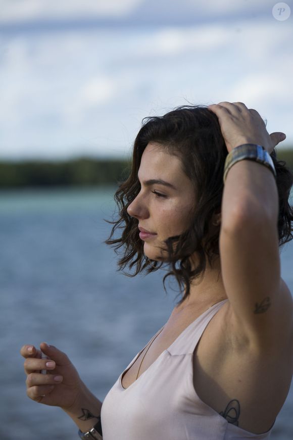 Em 2014, já com cabelo curto, Isis Valverde participou da minissérie 'Amores Roubados'