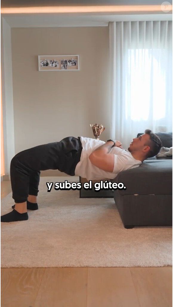 Elevação de quadril é um dos exercícios mais eficazes para fortalecer os glúteos