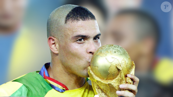 Maldição da Copa do Mundo: Brasil e França são os únicos países campeões desde 2002 que não foram eliminados na primeira fase no Mundial seguinte