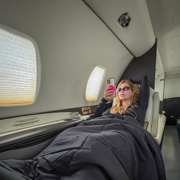 Virgínia Fonseca paga R$ 9 mil para as babás dos filhos, segundo o perfil Babadeira