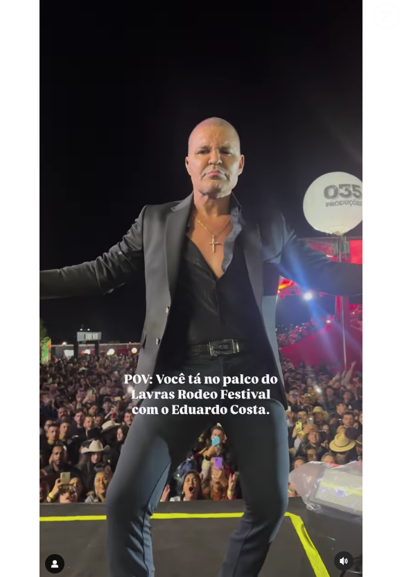 O cantor Eduardo Costa surgiu mais magro e careca, recentemente, surpreendendo os internautas na web.