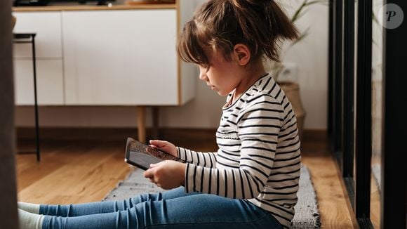 Relatórios internacionais, como o Relatório Mundial da Felicidade e relatórios da Universidade de Harvard, já indicavam que os menores de 30 anos são os mais propensos a sofrer de solidão crônica, ansiedade e falta de propósito, cuja consequência, sem dúvida, acaba sendo uma maior infelicidade.