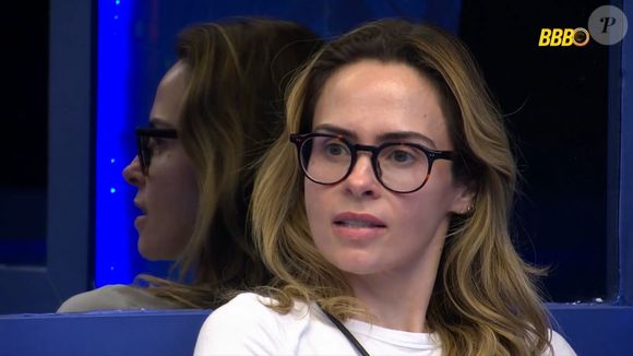 Ana Paula Renault chegou a trocar de cama no 'BBB 26' após atritos com Milena