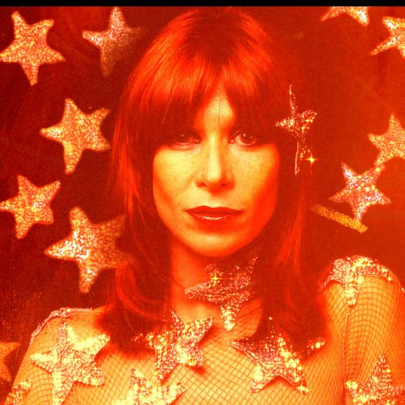 Desfile da Mocidade no Carnaval 2026 reforça legado de Rita Lee na música e no ativismo contra exploração animal