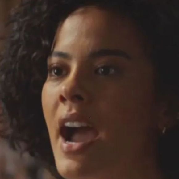 Maria de Fátima (Bella Campos) flagra Mário Sérgio (Thomas Aquino) e Ana Clara (Samantha Jones) na novela 'Vale Tudo', capítulo de 26 de setembro de 2025, sexta-feira