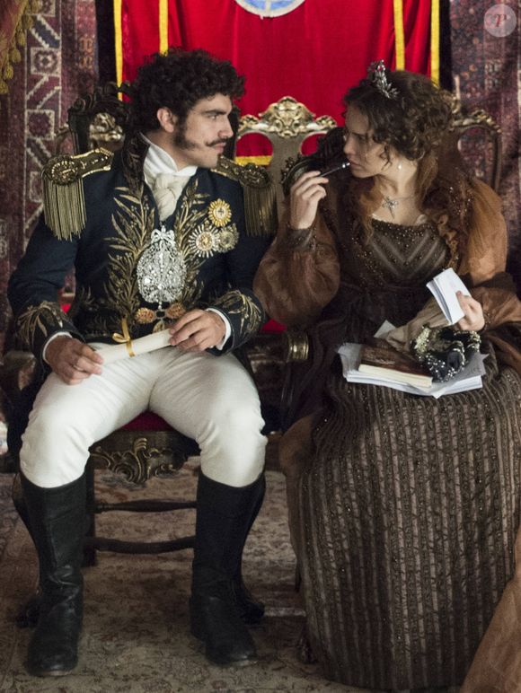 Caio Castro viveu novamente Dom Pedro na novela Nos Tempos do Imperador