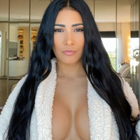 Eita! Simaria posa completamente nua no Instagram e internautas criam teorias: 'Mandou para alguém'