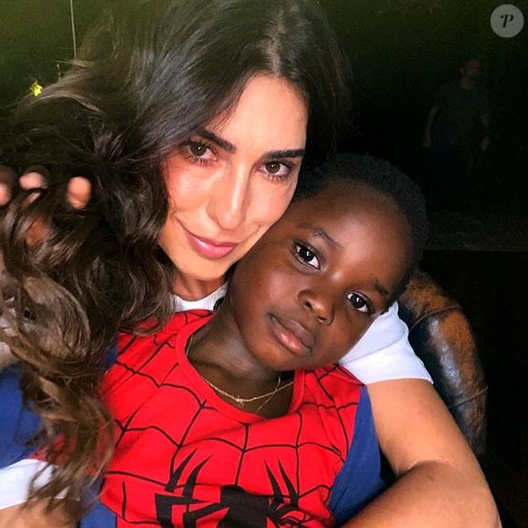 Fernanda Paes Leme é madrinha de Bless, filho do meio de Giovanna Ewbank e Bruno Gagliasso