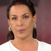 Por que Carolina Ferraz deixou o ‘Domingo Espetacular’? Atriz fez post sobre desigualdade de gênero horas antes do anúncio: ‘Dificuldades não são as mesmas’