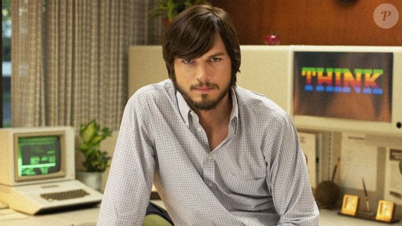 Mesmo com fortuna bilionária, Ashton Kutcher afirma que filhos devem conquistar o próprio dinheiro e não depender de herança